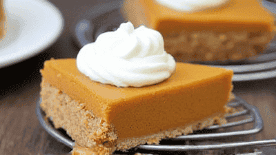 Holiday Dessert: Pumpkin Pie from Scratch